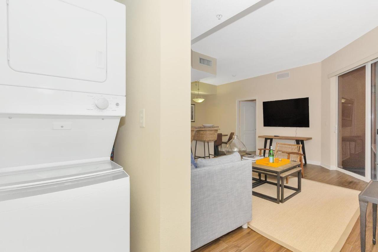 Dharma Home Suites South Miami At Red Road Commons Екстериор снимка