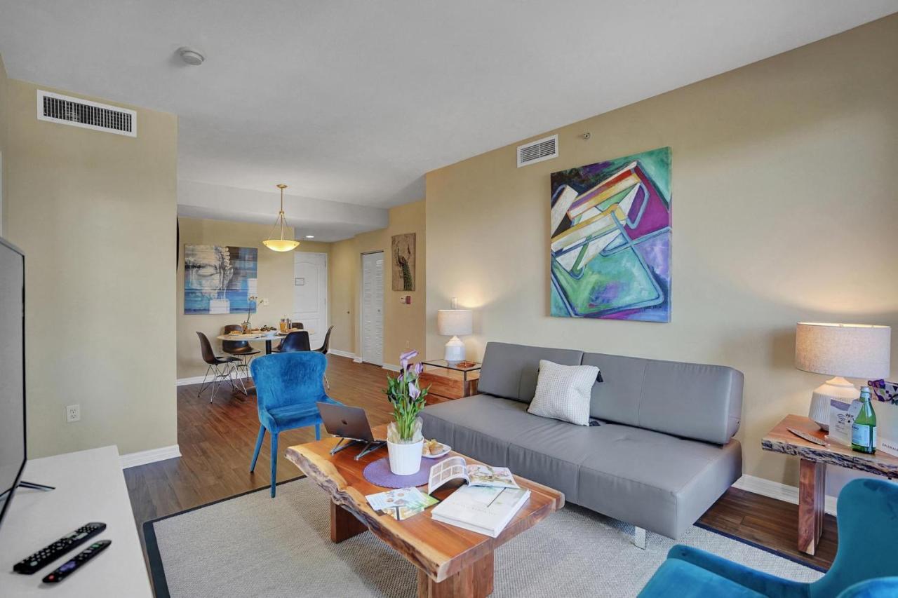 Dharma Home Suites South Miami At Red Road Commons Стая снимка